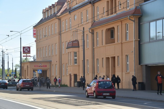 W Centrum Edukacji Zawodowej i Biznesu kształci się około 1,6 tys. uczniów.