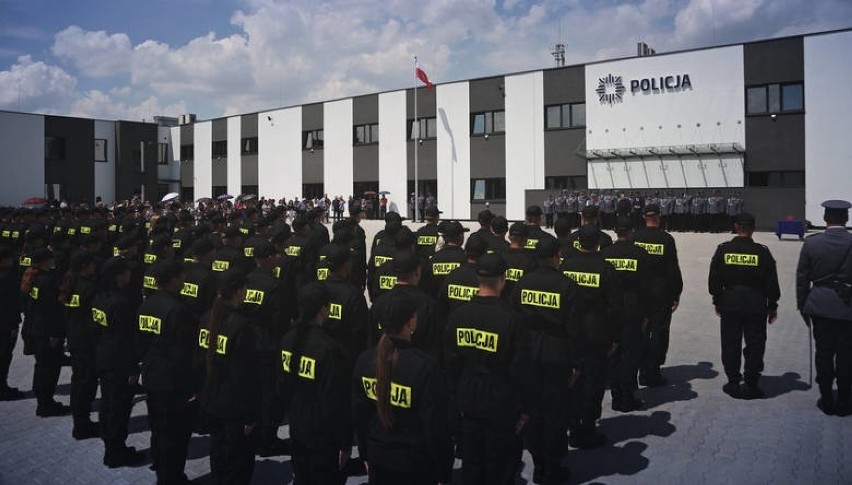 Detektyw - 4 785 zł

POLECAMY: Policja rekrutacja. Jak...