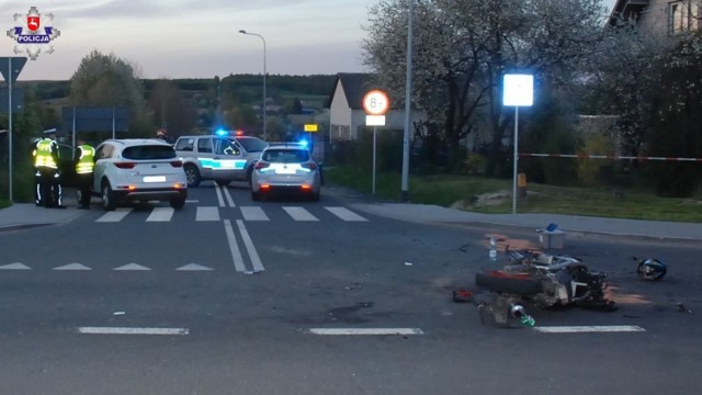 Wólka Kraśniczyńska. Dwie osoby ranne w zderzeniu motocykla z osobówką