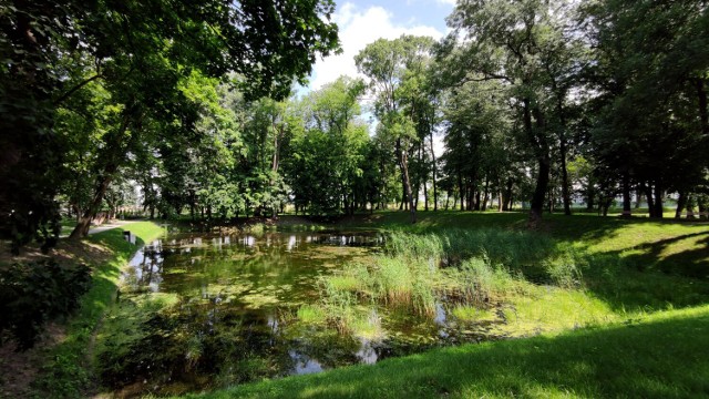 Park w Woli Krzysztoporskiej został wyróżniony w konkursie na najlepiej zagospodarowaną przestrzeń publiczną w Łódzkiem przez Towarzystwo Urbanistów Polskich Oddział w Łodzi