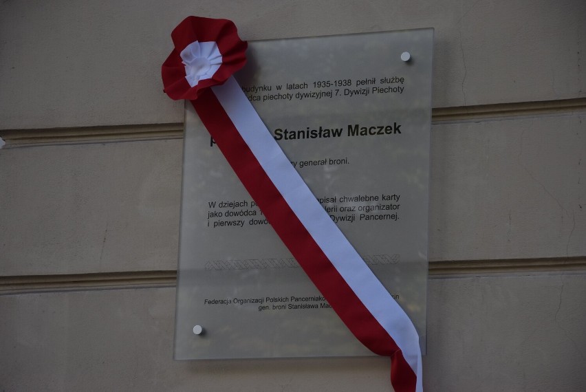 Stanisław Maczek upamiętniony w Częstochowie. Mamy specjalną tablicę na cześć bohatera II wojny światowej