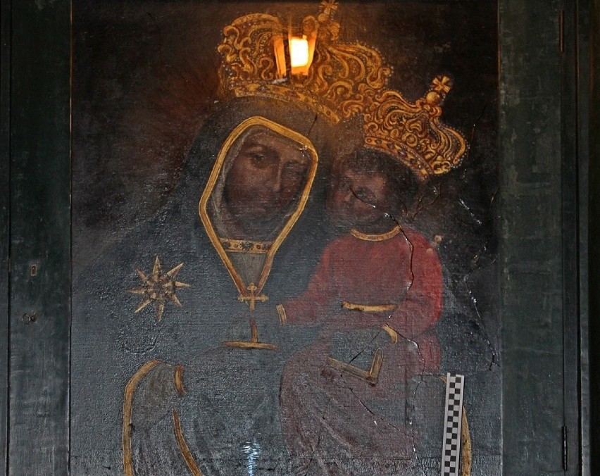 Obraz Matki Boskiej z Bramy Floriańskiej z widocznym...