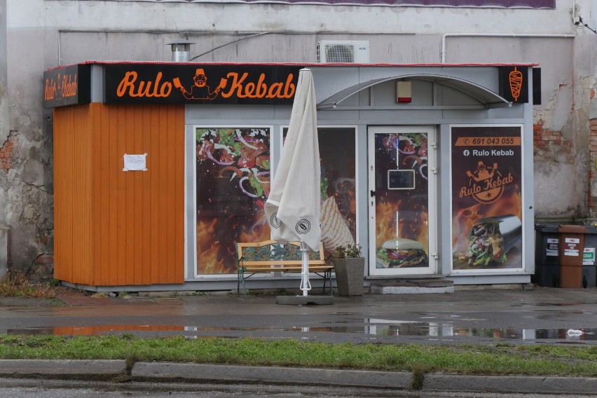 Niedawno otwarty lokal z kebabem przy ulicy Złotoryjskiej...