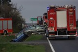 Wypadek w miejscowości Florentyna pod Kaliszem. Cztery osoby ranne. ZDJĘCIA