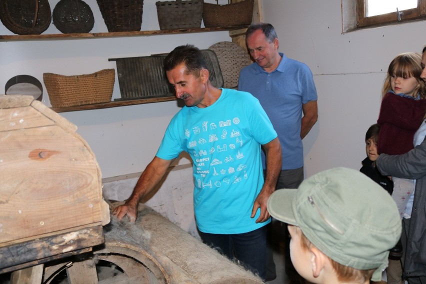 Muzeum starej wsi koło Filipowa. Od wełny do kłębka  [ZDJĘCIA]