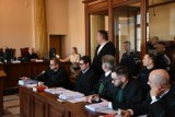 W sądzie w Kaliszu ruszył proces w sprawie podwójnego morderstwa w Pleszewie. ZDJĘCIA
