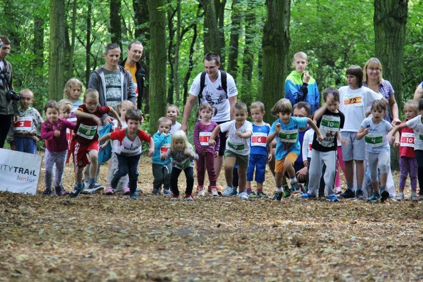 Biegi CITY TRAIL także w wakacje! W Łodzi zawodnicy wystartują w Parku na Zdrowiu