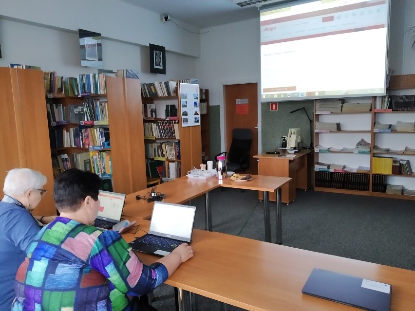 W łęczyckiej bibliotece zorganizowano kurs komputerowy