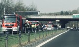 Wypadek w Dąbrowie Górniczej na DK94. Zderzyły się 3 auta. Uwaga na utrudnienia [ZDJĘCIA]