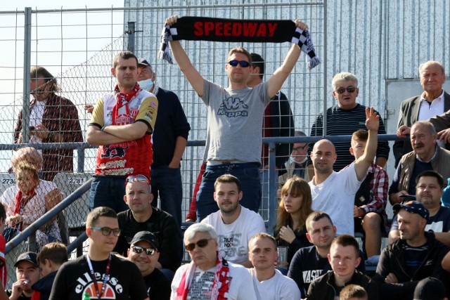 Byłeś na stadionie przy Sportowej w Bydgoszczy? Poszukaj się na zdjęciach z meczu Abramczyk Polonia Bydgoszcz- Unia Tarnów.