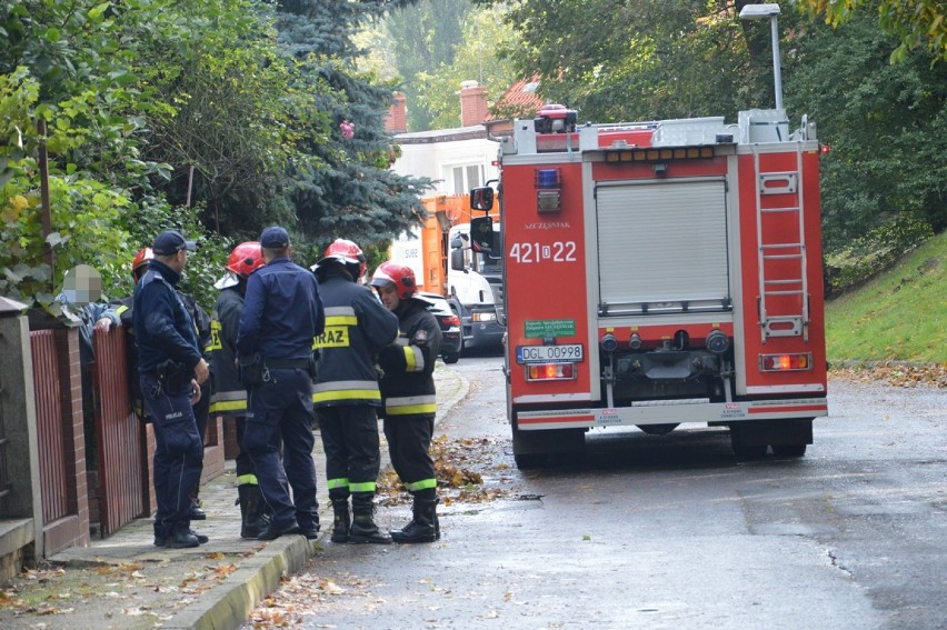 Wyciek gazu przy ul. Witosa w Głogowie. Na miejscu są służby ratunkowe