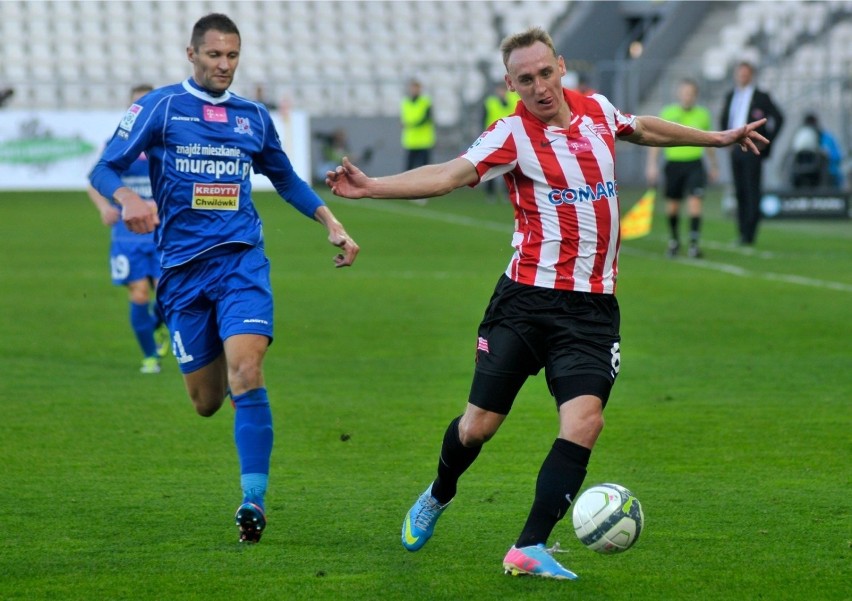 Adam Marciniak grał w Cracovii w latach 2012 - 2015, zagrał...