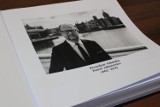 Księga kondolencyjna i pożegnanie Pawła Adamowicza w Elblągu [zdjęcia]