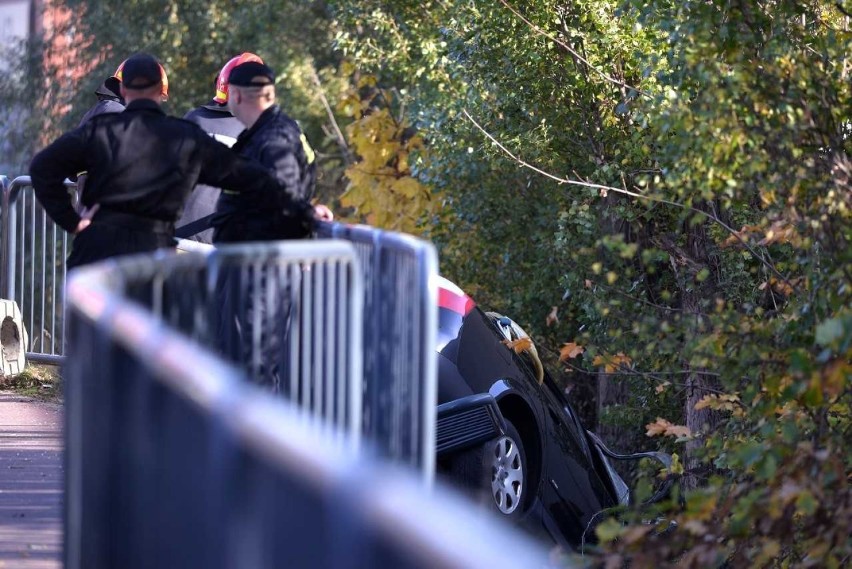 Wypadek na ul. Elbląskiej w Gdańsku 16.10.2018. Zderzenie...