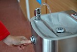 MPWiK montuje w szkołach źródełka wody pitnej