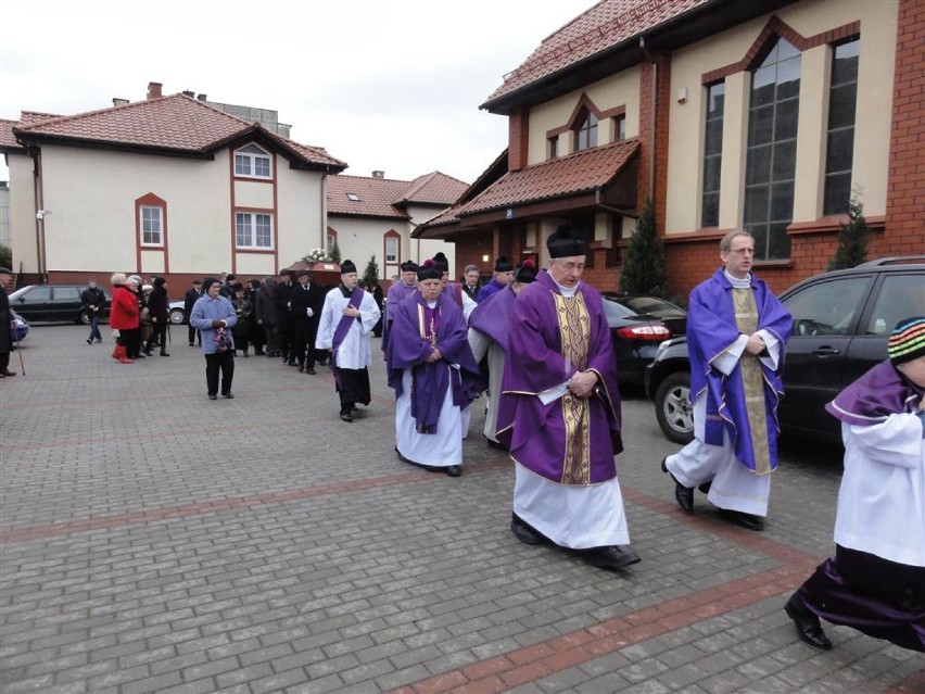 Pogrzeb śp. Krystyny Kamińskiej z Kartuz