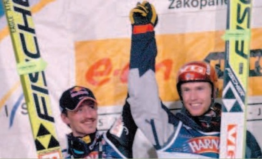 W pierwszym konkursie w 2005 r. Adam Małysz 1. miejscem...