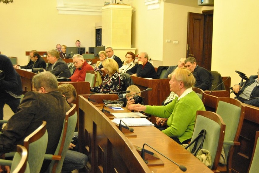 Dlaczego drogowcy mają jedną frezarkę, a gwarancja na drogi...