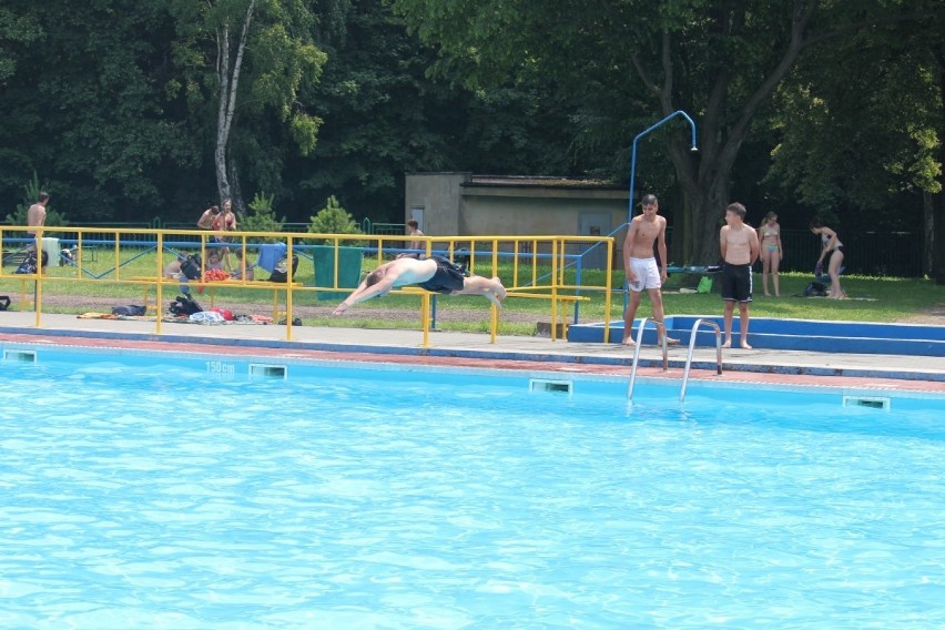 Basen Pszczelnik w Siemianowicach: W sobotę otwarcie basenu