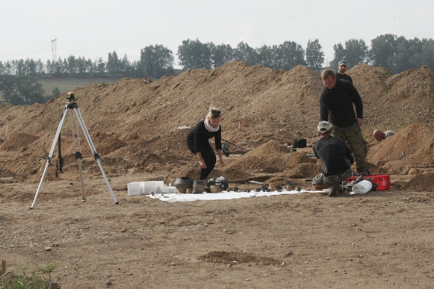 Wykopaliska w Duninie - tysiące cennych znalezisk (ZDJĘCIA)
