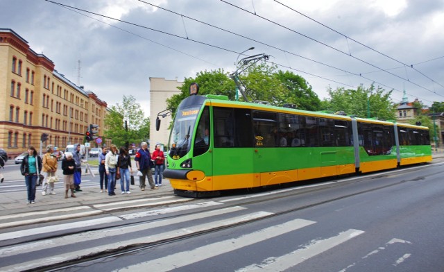 Nowymi tramwajami poznaniacy mogą się już cieszyć na liniach 5 i 16.