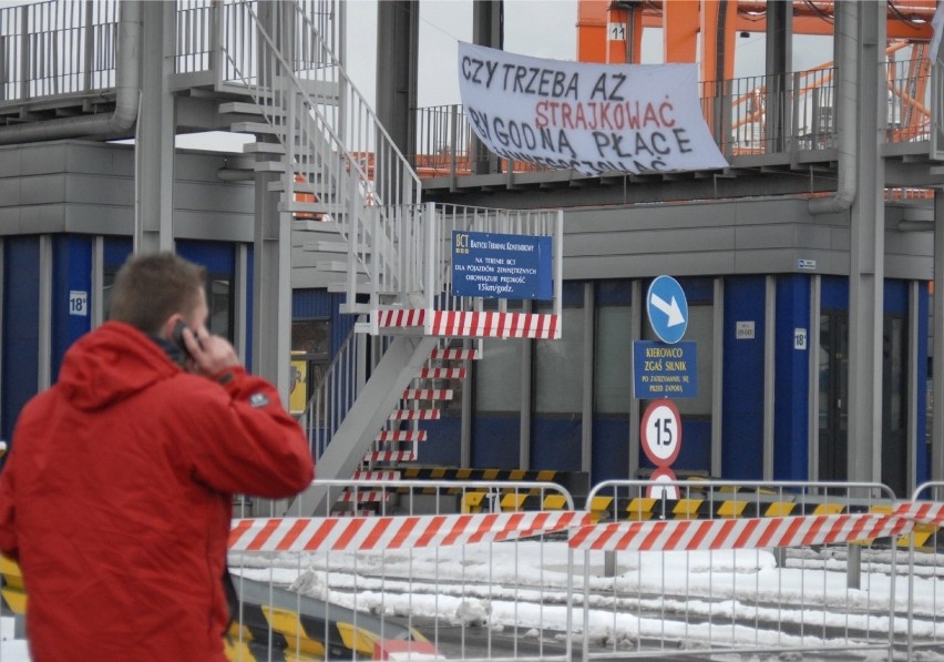 20.03.2008 Gdynia
Strajk w Bałtyckim Terminalu Kontenerowym...