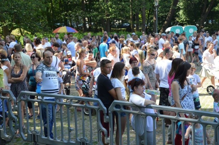 Festiwal Baniek Mydlanych i Kolor Fest przyciągnęły tłumy do Parku Miejskiego w Wejherowie [ZDJĘCIA]