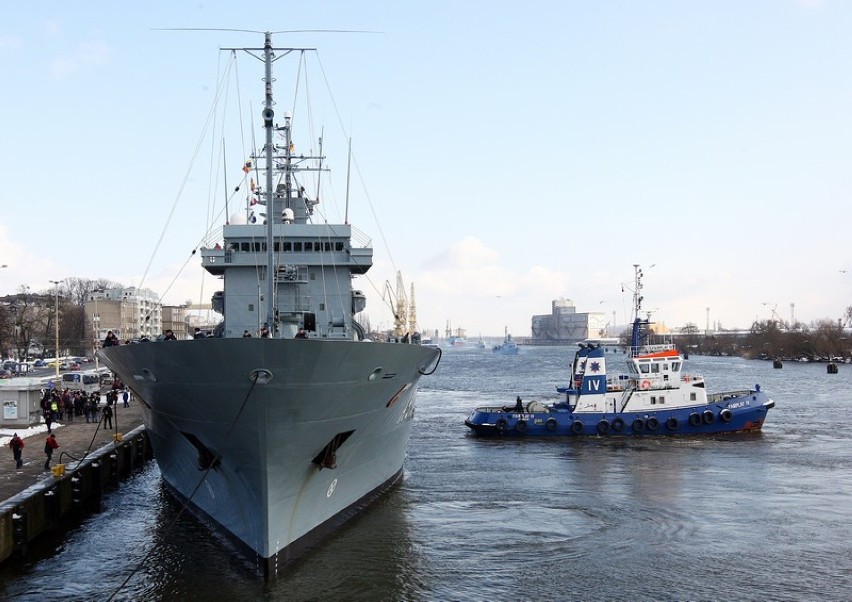 Do Szczecina przypłynęły cztery okręty wojenne z Niemiec:...
