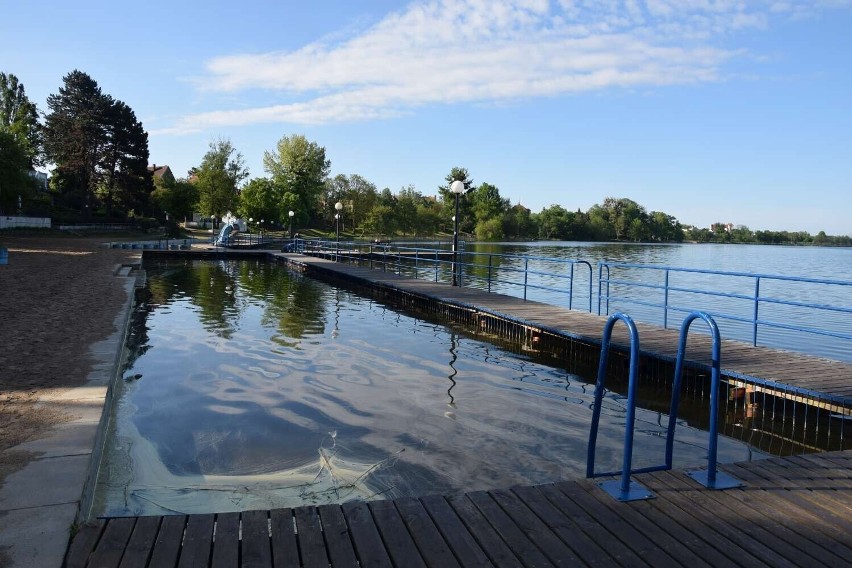 Modernizacja plaży miejskiej i parku przy amfiteatrze w Wągrowcu. Co z inwestycją? Czy znajdą się na nią pieniądze?