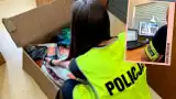 Handlowała podróbkami w internecie. Policja namierzyła 34-latkę z powiatu puckiego i zamknęła jej biznes