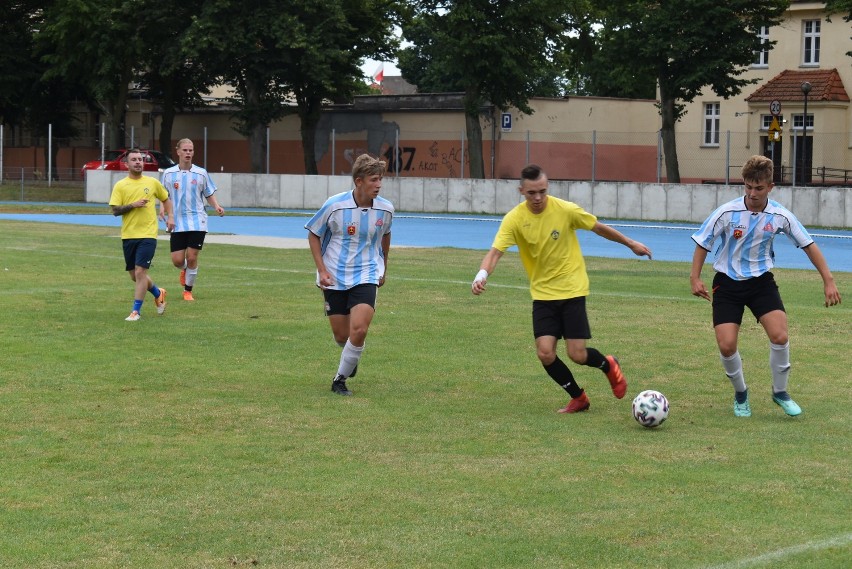 Stal II Pleszew - Ostrovia 1909 junior starszy 3:4