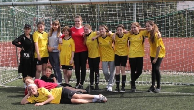 Na terenie Ośrodka Sportu i Rekreacji w Golubiu-Dobrzyniu w Mistrzostwach Powiatu Golubsko-Dobrzyńskiego w piłce nożnej rywalizowały dziewczęta z rocznika 2009 i młodsze