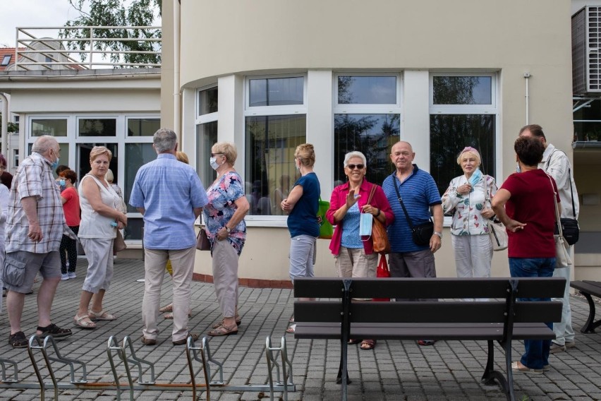 Zainteresowanych bezpłatnymi badaniami dla seniorów w ramach...