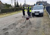 Mieszkańcy Pabianic chcą być bardziej eko i wymieniają stare piece. Straż miejska dronem sprawdza stan powietrza ZDJĘCIA