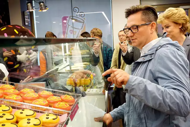 Dunkin' Donuts w Łodzi przy Piotrkowskiej 89. Oficjalne otwarcie lokalu w czwartek 11 sierpnia