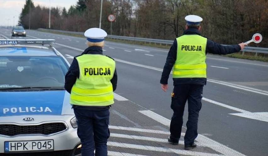 Kontrole policji na drogach powiatu kościerskiego