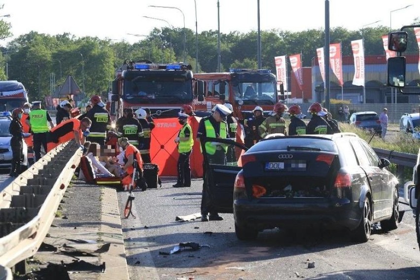 Na początku czerwca na wysokości Selgrosu w Długołęce doszło...