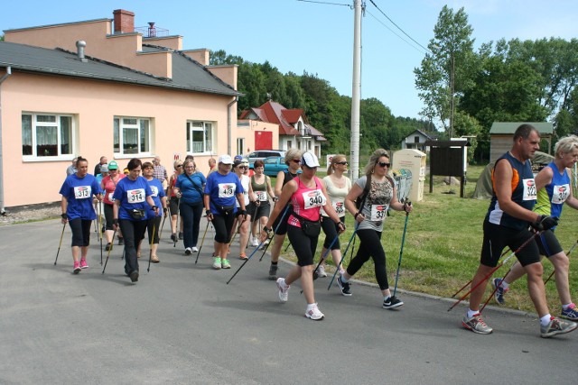 Nowa Wieś. Nordic walking