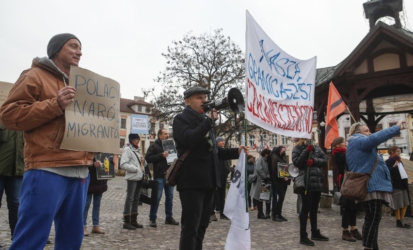 Rzeszów. W niedzielę odbyła się manifestacja "Przeciw Imigracji, Solidarni z obrońcami Granic" i kontrmanifestacja środowisk lewicowych
