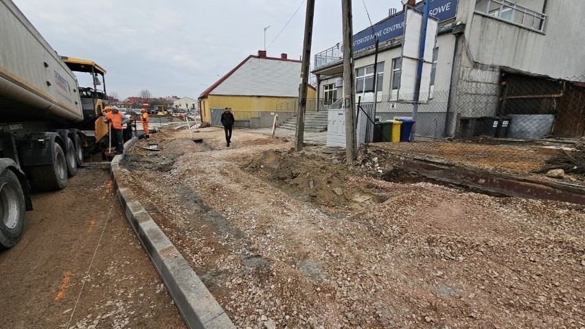 Przedsiębiorca z Kielc czuje się oszukany przez Miejski Zarząd Dróg. Stracił miejsca parkingowe przed firmą  