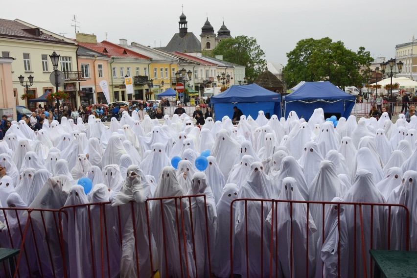 Chełmianie ustanowili rekord Polski w liczbie osób przebranych za duchy