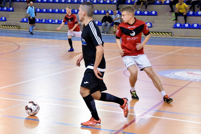 Futsal. W Turnieju Niepodległości w Pile triumfował Eltom. Zobaczcie zdjęcia