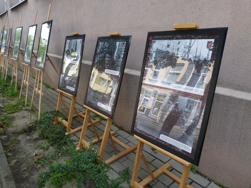 Jak było w Powstaniu Warszawskim? Wystawa fotografii na ul. Dąbrowskiego w Zduńskiej Woli