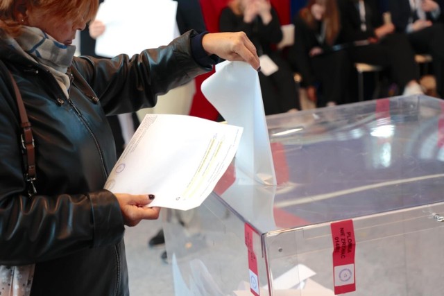 Państwowa Komisja Wyborcza podała pierwsze dane dotyczące wyników głosowania dla Poznania