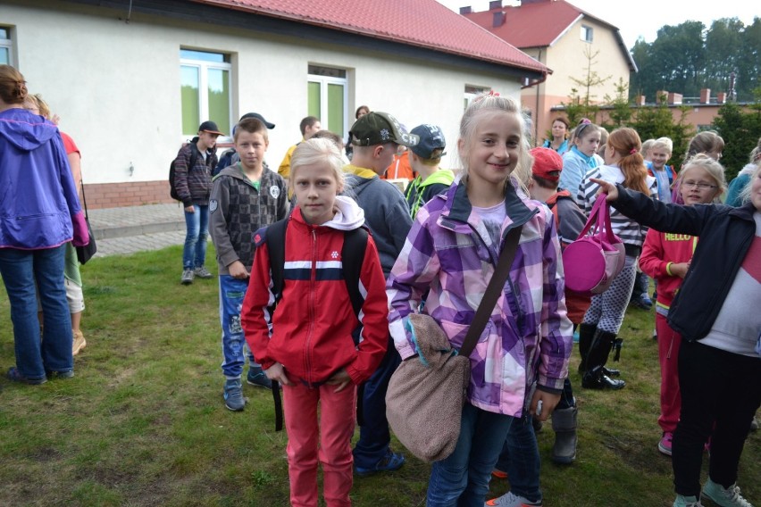 Wspomnień czar - wielkie grzybobranie 2015 w Szymbarku z udziałem kilkuset dzieci z powiatu kartuskiego