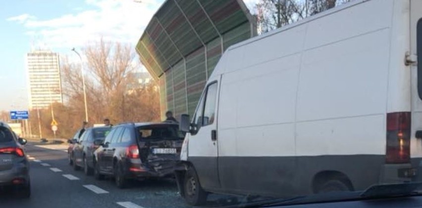 Na pasie w kierunku Wrocławia doszło do kolizji z udziałem...