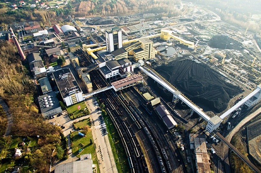 Brzeszcze, Libiąż. Górnicy zaczęli fedrować węgiel z dwóch nowych ścian. Kopalnie znów trzęsą okolicą 