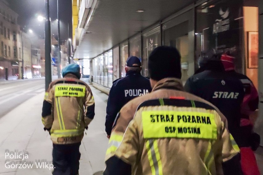 Gorzowskie służby wspierają strażacy z Mosiny