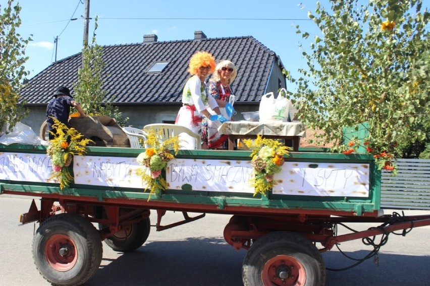 Dożynki wiejskie w Świnkowie [ZDJĘCIA]                 