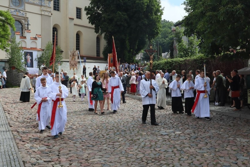 Boże Ciało w Kazimierzu Dolnym: procesja przeszła ulicami miasta. Zobacz zdjęcia